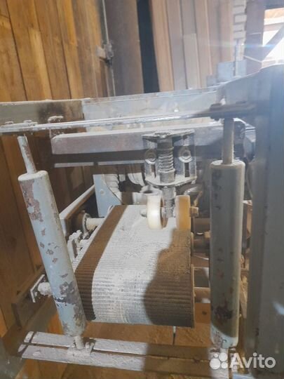 Станок шлифовальный