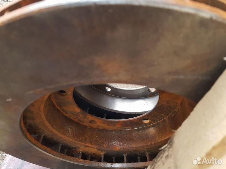 Диски тормозные передние Toyota land cruiser 100