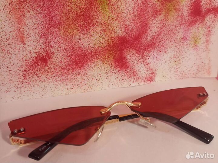 Солнцезащитные очки