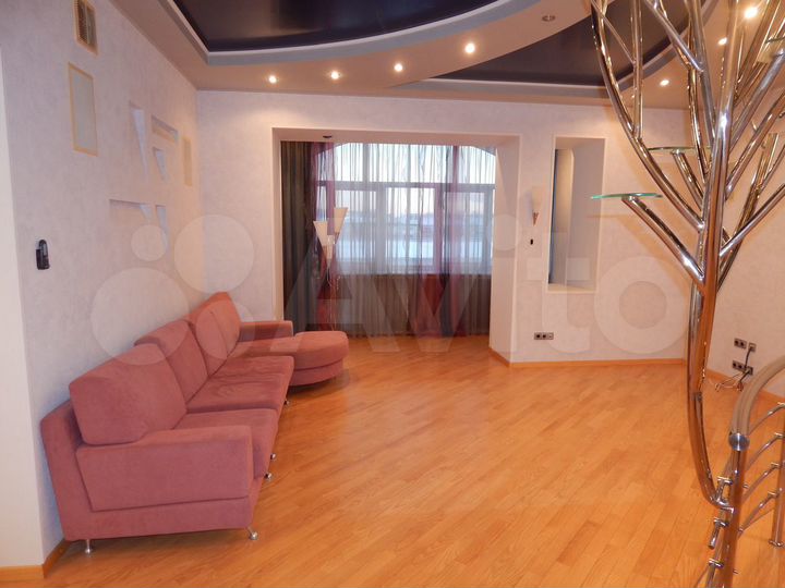 4-к. квартира, 225,4 м², 4/5 эт.