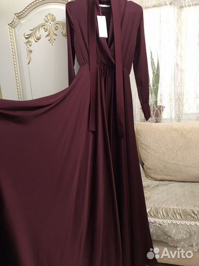 Вечернее платье