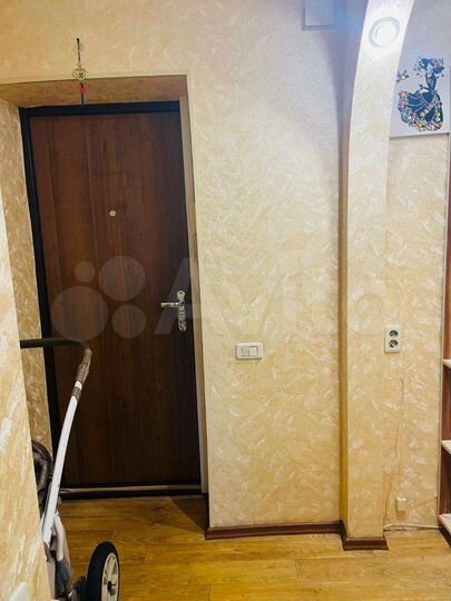 2-к. квартира, 54 м², 3/5 эт.