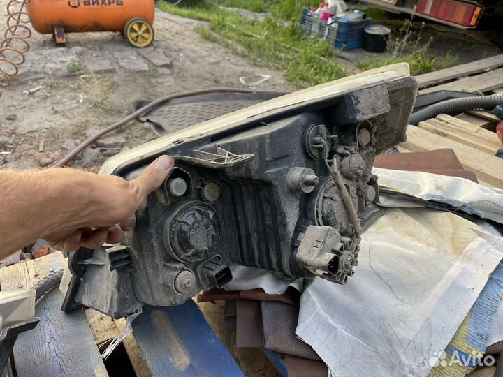 Передние фары Джили мк