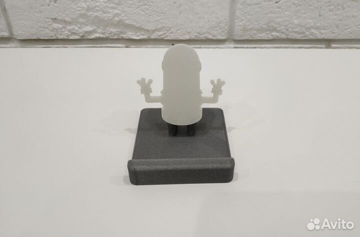 Миньон. Подставка для телефона, планшета