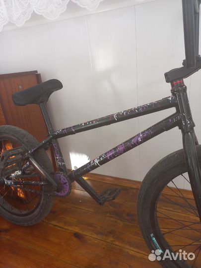 Продам трюковой велосипед BMX (Дербан)