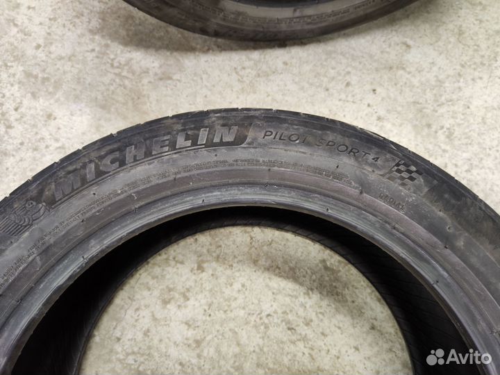 Michelin Pilot Sport 4 225/50 R18 99ZR