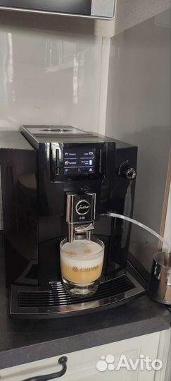 Кофемашина Jura E6/E60