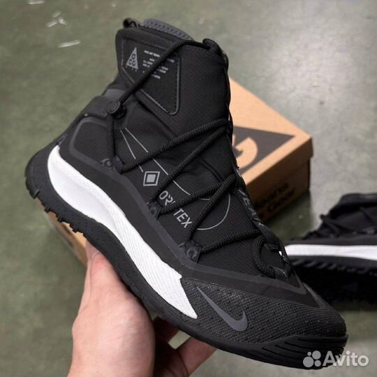 Зимние кроссовки Nike ACG Gore-tex