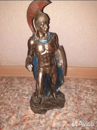 Бронзовая статуэтка veronese