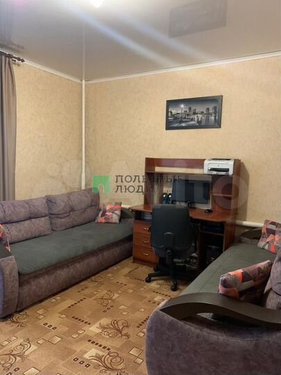 Комната 27 м² в 7-к., 1/3 эт.