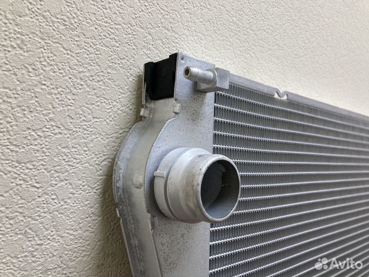 Радиатор охл. дв. BMW X5 (E70) 06