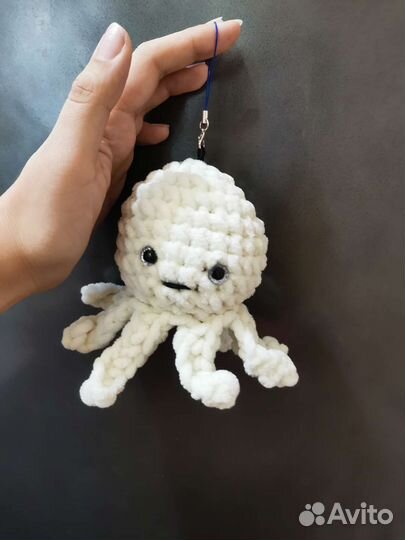 Брелок плюшевый осьминожка