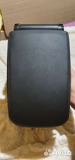 Кожаный подлокотник golf 7