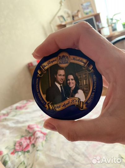 Royal wedding значок к свадьбе принц Уильям и Кейт