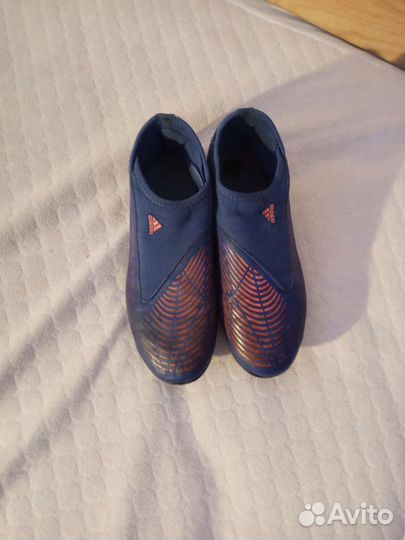 Бутсы adidas predator