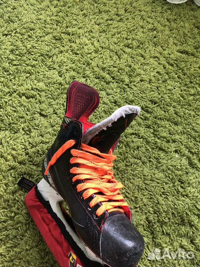 Хоккейные коньки bauer vapor x2.7