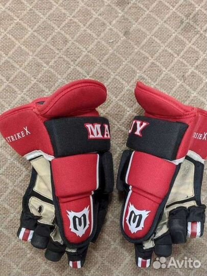 Перчатки хоккейные strike X