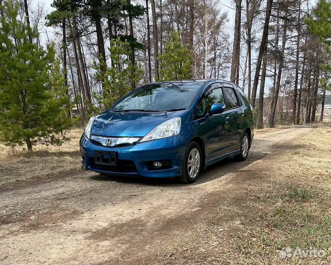 Honda Fit Shuttle 1.3 CVT, 2012, 134 000 км