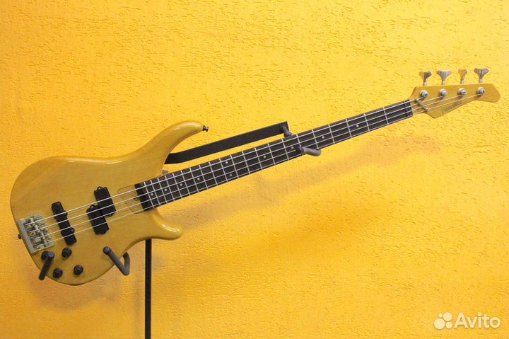 Fernandes FRB-70 VN Revolver Bass