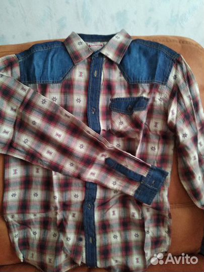 Джинсовая рубашка