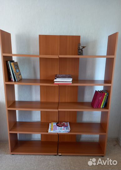 Стеллажи деревянные- 2 шт