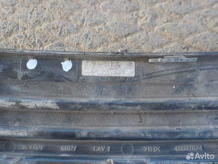 Накладка бампера Jeep Grand Cherokee