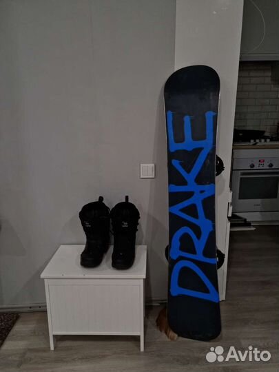 Сноуборд drake