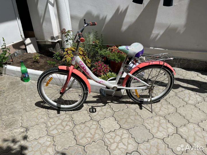 Продам велосипед для девочки подростковый