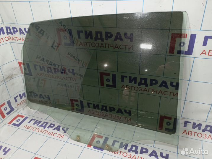 Стекло двери задней правой Chevrolet Captiva (C100) 96624063