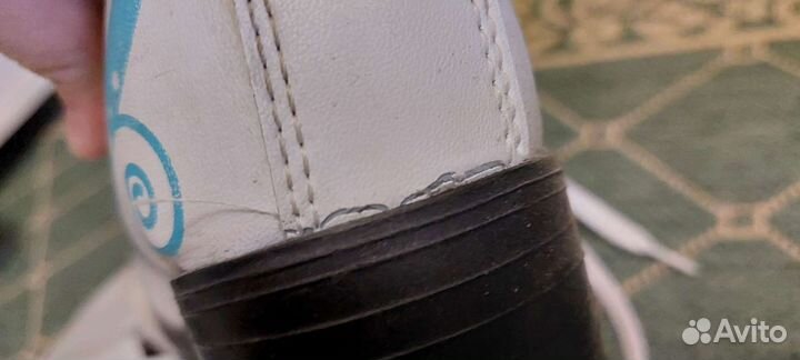 Лезвия на коньки