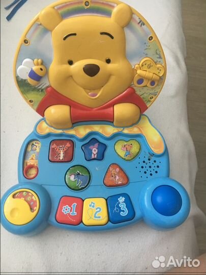 Развивающая игрушка в виде ноутбука