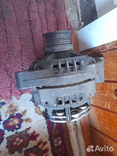 Продам генератор на ваз 2115