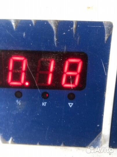 Указатель поворота желтый правый Audi 80