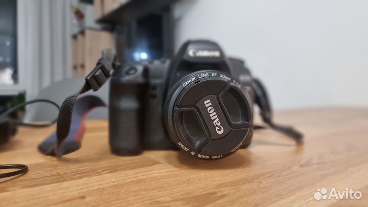 Фотоаппарат Canon 5D mark II + Canon 50mm 1:1.4