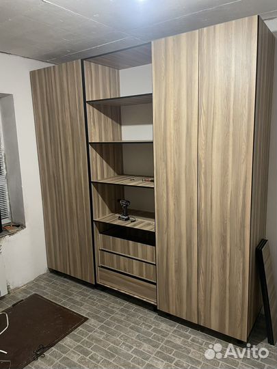 Шкафы и гардеробные на заказ
