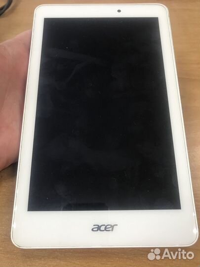 Планшет Acer Iconia Tab 8 неисправен