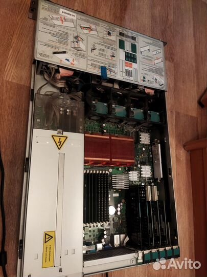 Сервер primergy RX300 S2