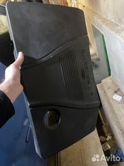 Крышка двигателя ford focus 2 2.0