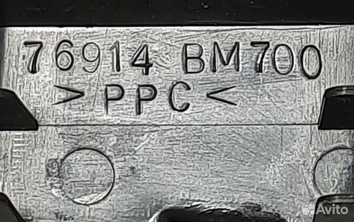 Обшивка центральной стойки Ниссан Альмера Н16