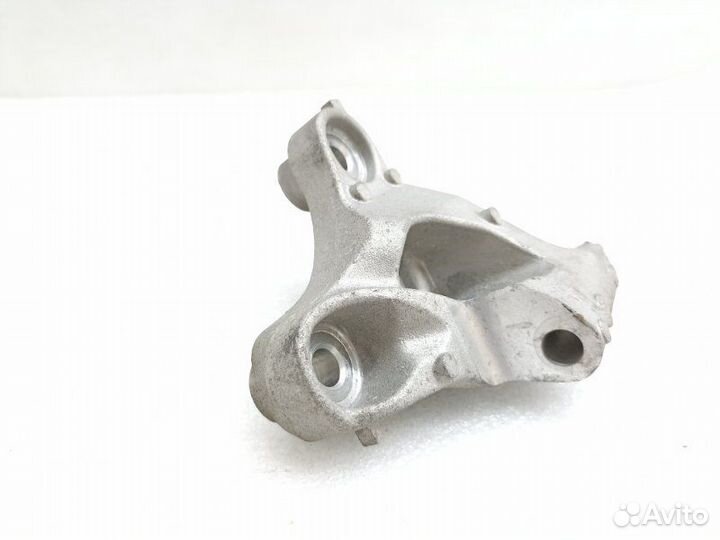 Кронштейн генератора Nissan Teana L33 2.5 QR25DE