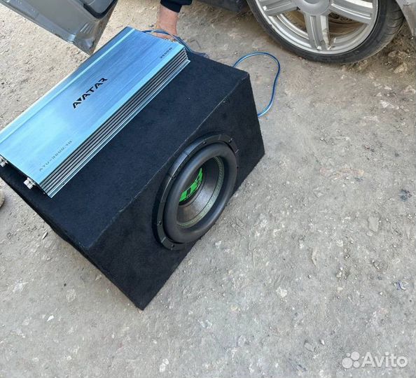 Сабвуфер с моноблоком