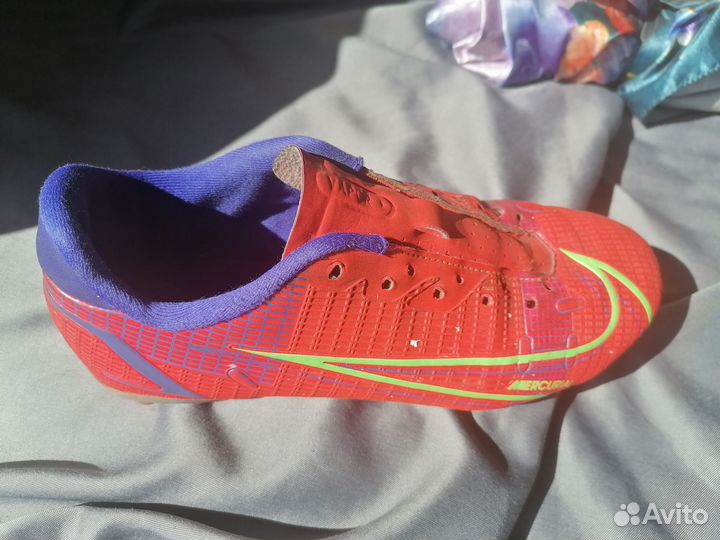 Детские футбольные бутсы 37 размер бу
