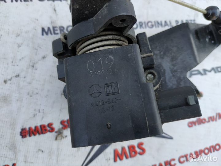 Датчик педали газа с тросом W210 Mercedes