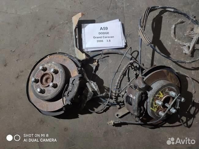 Ступица передняя dodge Grand Caravan 2001-2007 3.8