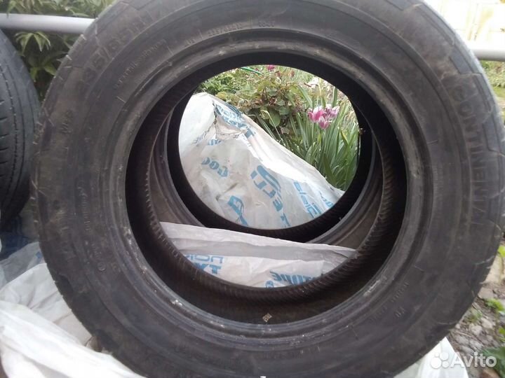 Continental Conti4x4Contact 235/65 R17