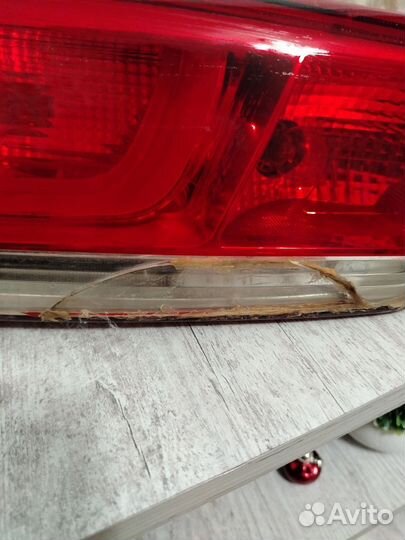 Фонарь задний левый внутренний
