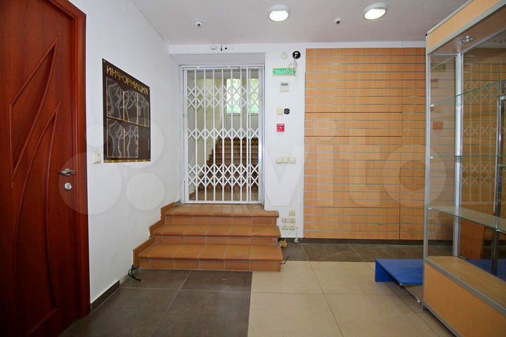 Помещение свободного назначения, 272 м²