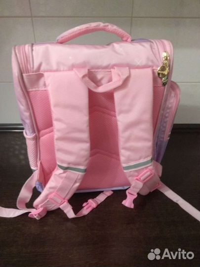 Школьный рюкзак