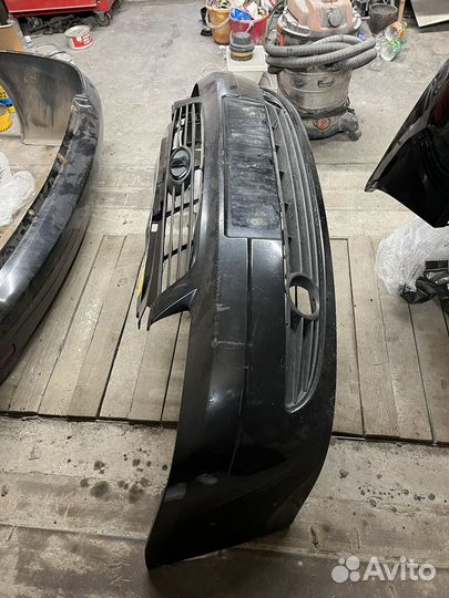 Бампер передний priora 1