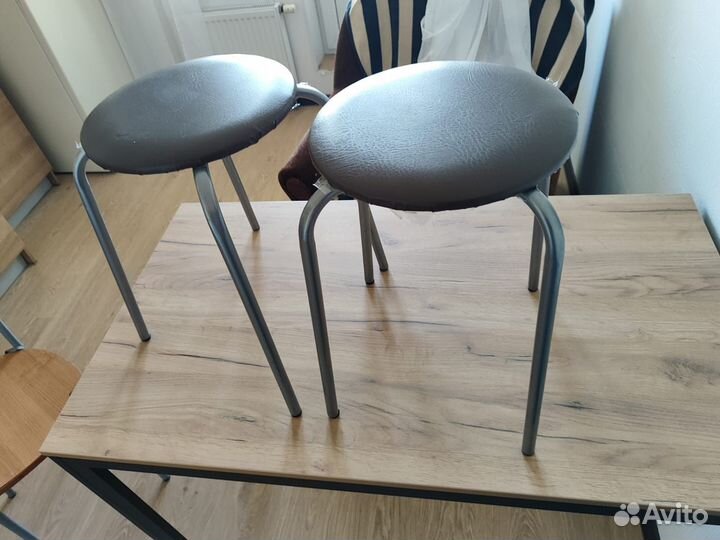 Табуретки для кухни бу